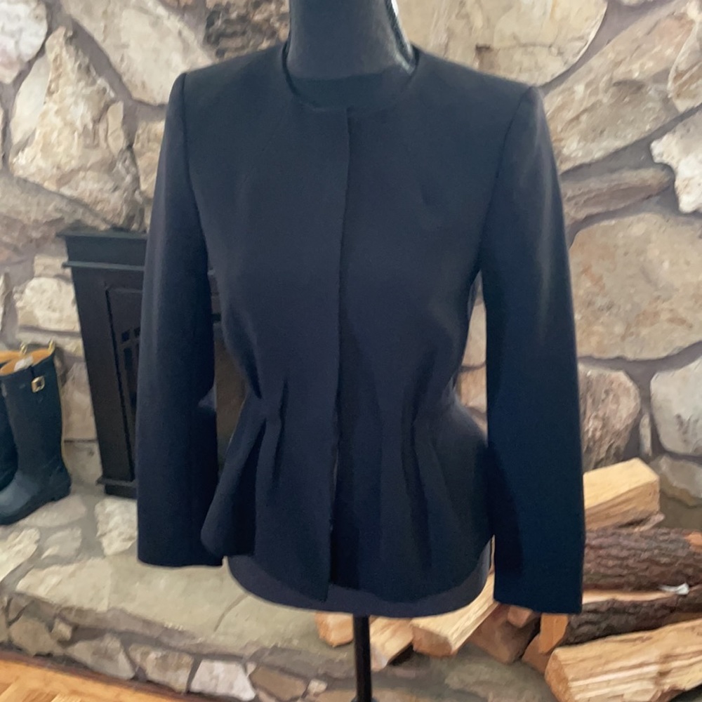 H&M black peplum blazer size2 Excellent condition